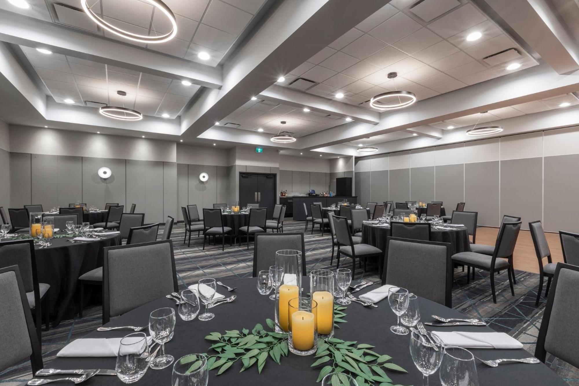 Holiday Inn St-Jean-Sur-Richelieu Congres By Ihg Saint-Jean-sur-Richelieu Exterior foto